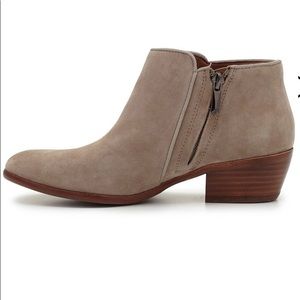 Sam Edelman Petty Tan Suede Booties 6.5 NEW